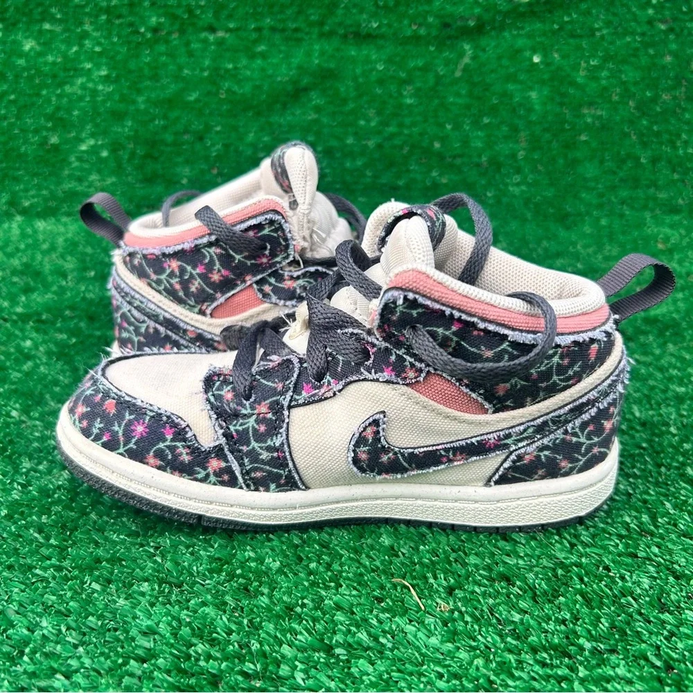 Jordan 1 Mid SE Anthracite Sail Red Stardust TD FJ3447 001 Toddler 10C Nike Air - Picture 6 of 9